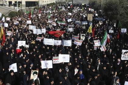 В Иране на фоне протестов ограничили доступ к Инстаграм и Telegram