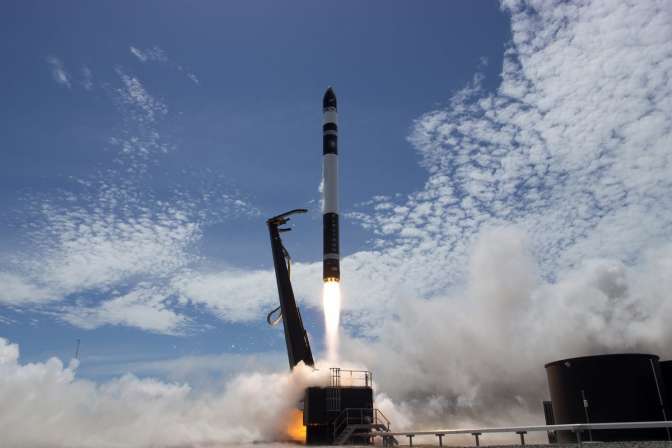 Rocket Lab запустила ракету-носитель с частного космодрома в новейшей Зеландии