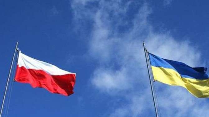 Премьер Польши отправил в отставку глав МИД и Минобороны