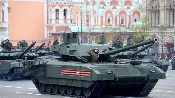 Российскую бомбу и танк признали «супероружием»