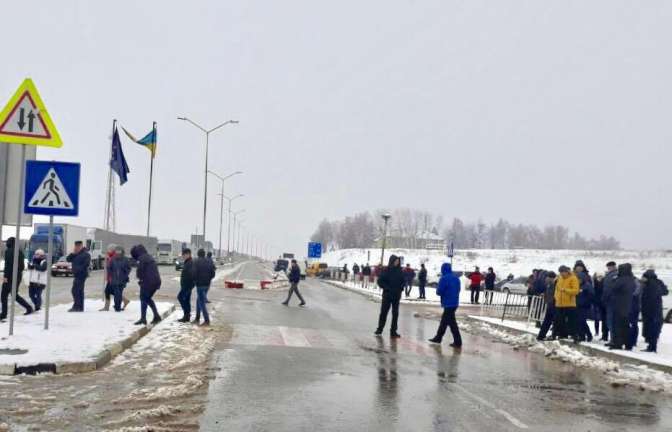 В государстве Украина заблокировали пункты пропуска на границе с Польшей
