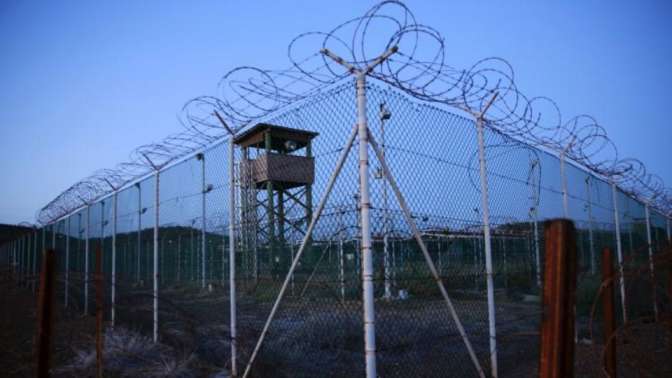 Трамп отменил закрытие военной тюрьмы в Гуантанамо