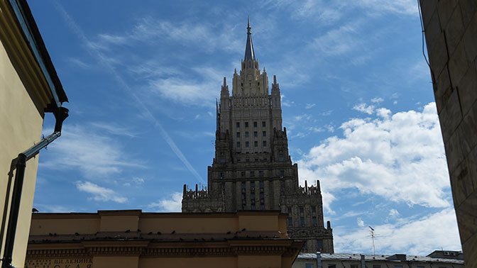 Российская Федерация высылает 23 английских дипломата и закрывает Британский совет