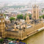 Найденное в парламенте Великобритании неизвестное вещество не опасно