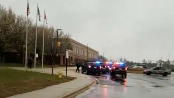 Три человека пострадали в итоге стрельбы в школе в Мэриленде