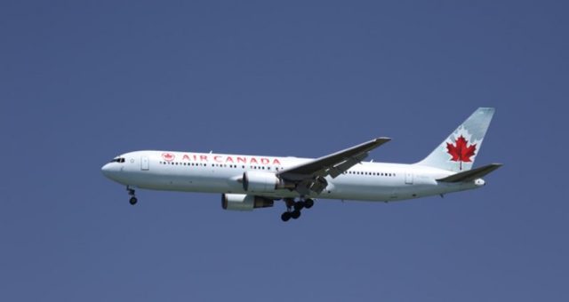 Самолет Air Canada экстренно сел в Вашингтоне из-за дыма на борту