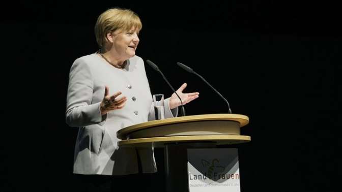 Меркель представила список министров коалиционного руководства Германии