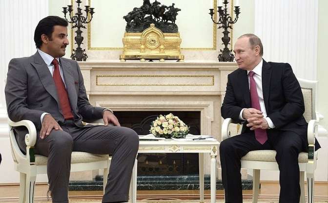 Эмир Катара летит к Путину после переговоров с Порошенко