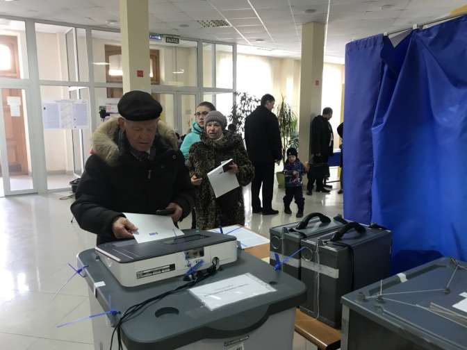 В Тюменской области на выборах Российского Президента утром проголосовали не менее 16% избирателей