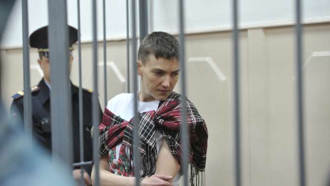 Надежда Савченко объявила голодовку в зале суда
