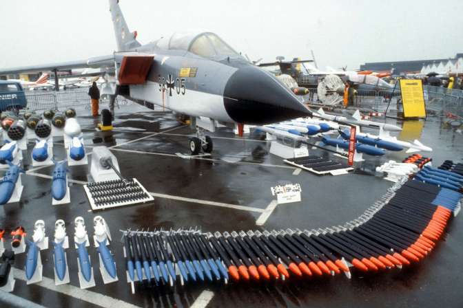 Германия признала свои самолеты Tornado непригодными для НАТО