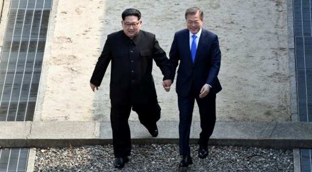Переговоры лидеров Южной Кореи и КНДР начались в Пханмунджоме