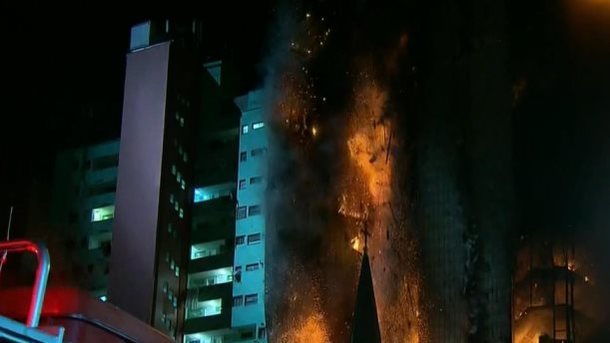 В Сан-Паулу загорелась и обрушилась многоэтажка