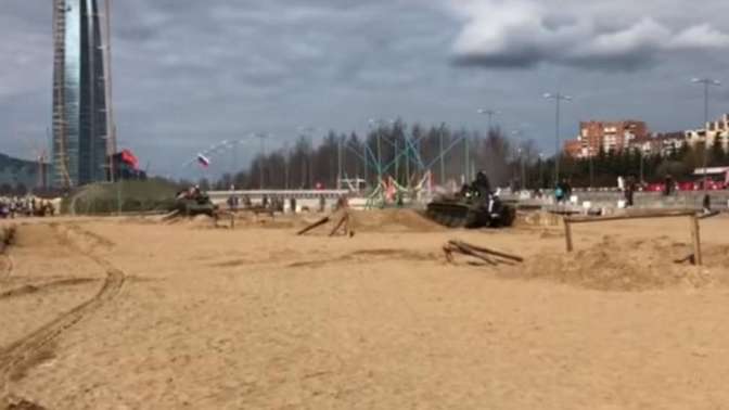 В Петербурге ищут танкиста-коммерсанта, покалечившего людей