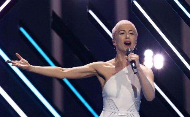 Участница «Евровидения» получила травмы во время выступления