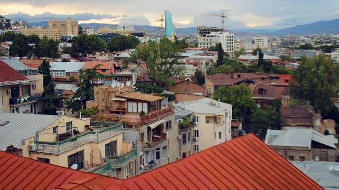 В Тбилиси продолжаются протесты: милиция стягивает допсилы