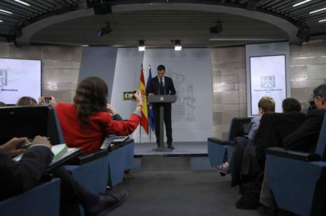 В новом руководстве Испании большинство мест заняли женщины