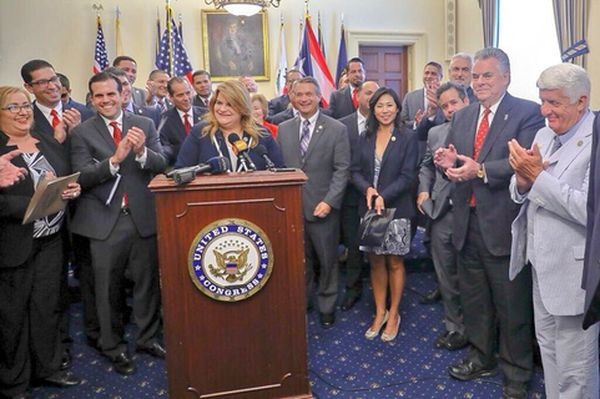 В Конгресс США внесли законопроект о признании Пуэрто-Рико отдельным штатом