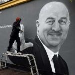 В Петербурге неизвестные «ампутировали» палец нарисованному Черчесову