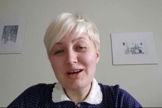Украинская писательница поведала, как штрафовала вожатых в лагере за российский язык