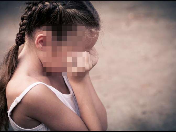 В Сочи мужчину подозревали в сексуальном насилии над малолетней дочерью