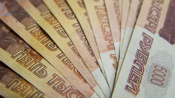 АКРА: Санкции США могут привести к оттоку 10% инвесторов из госдолга РФ
