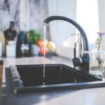 Зубко выступил за отказ от централизованного горячего водоснабжения