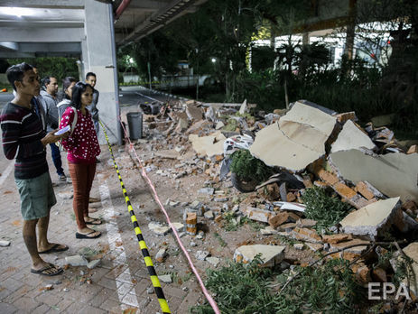 Десятки погибших — Землетрясение в Индонезии