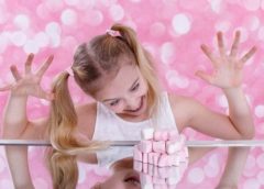 Вооруженную охрану отправили в Томске на задержание первоклассницы