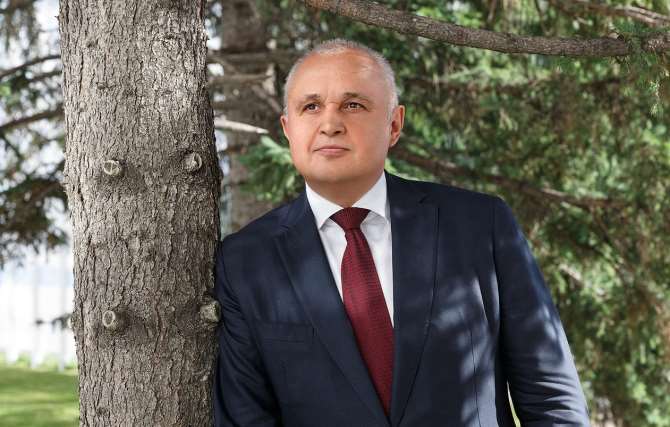 На выборах губернатора Кузбасса лидирует Сергей Цивилёв