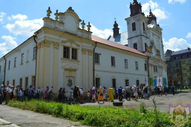 На западе Украины активисты «Правого сектора» захватили церковь