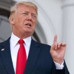 Трамп объявил о введении новых пошлин на товары из Китая