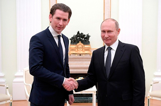 В Петербурге Путин и Курц обсудят реализацию договоренностей