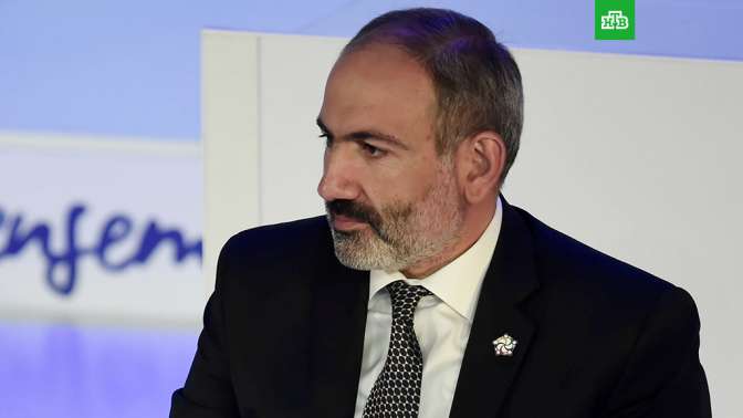 16 октября премьер Армении Никол Пашинян подал в отставку