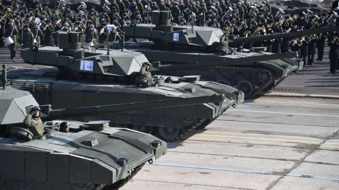 Индия может приобрести практически две тысячи танков «Армата»