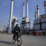 США разрешили Индии продолжать закупки иранской нефти в обход санкций