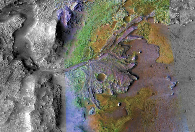 В NASA отыскали парковку на Марсе