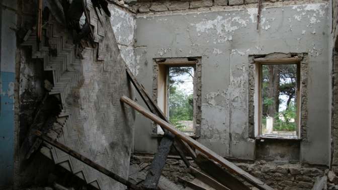 Взрыв прогремел в жилом доме западе Азербайджана, есть жертвы