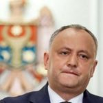 Додона отстранили от обязанностей президента Молдавии