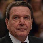Шредер призвал к независимости от воздействия США в торговле