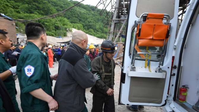В Китайской республике погибли 5 шахтеров из-за аварии на дороге