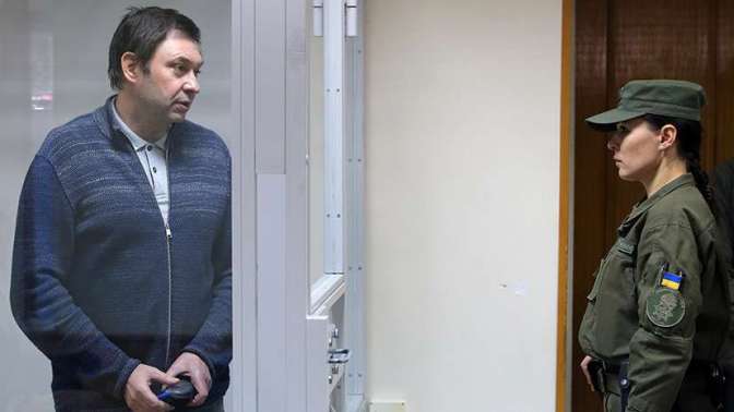 Суд в Херсоне продлил арест основного редактора РИА Новости Украина Кирилла Вышинского