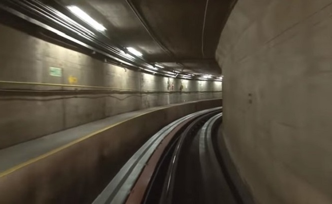 В Гонконге открыли 4,5-километровый туннель для авто
