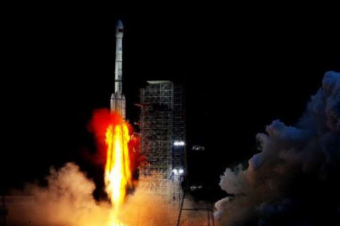 В первый раз в истории: китайский аппарат прилунился на обратной стороне спутника Земли