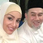 Верховный управитель Малайзии Мухаммад V, женившийся на «Мисс Москва», отрекся от престола