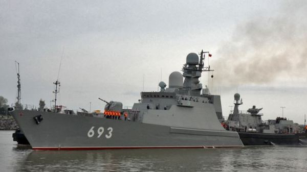 Иран объявил о задуманных с Россией военно-морских учениях на Каспии