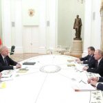 Путин в четверг встретится с главой BP в Кремле--Песков