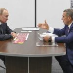 Песков разъяснил шутки В. Путина в адрес руководителя Татарстана доверительными отношениями