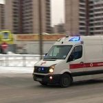 Семиклассницу госпитализировали с подозрением на перелом позвоночника из-за упавшей льдины