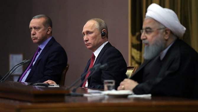 Песков анонсировал встречу лидеров РФ, Турции и Ирана в Сочи